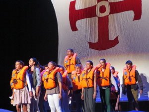 FITAG 2018 - Representaci&oacute; de l'obra Europa, a c&agrave;rrec de Cr&agrave;dula Teatre i el Cor Preludi, al Teatre Municipal