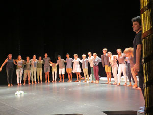 FITAG 2018 - Representaci&oacute; de l'obra Europa, a c&agrave;rrec de Cr&agrave;dula Teatre i el Cor Preludi, al Teatre Municipal