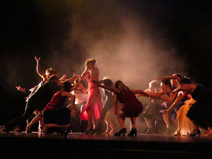 FITAG 2018 - Representaci&oacute; de l'obra Oceans, a c&agrave;rrec del grup El Mirall, de Blanes, al Teatre Municipal