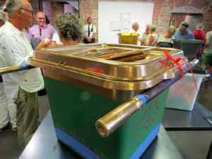 Inauguraci&oacute; de l'exposici&oacute; '55 urnes per la Llibertat' a la Casa de la Catalanitat de Perpiny&agrave;