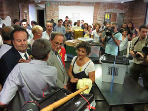 Inauguraci&oacute; de l'exposici&oacute; '55 urnes per la Llibertat' a la Casa de la Catalanitat de Perpiny&agrave;