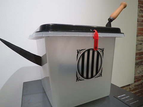 Pe&ccedil;a de l'exposici&oacute;, obra d'Enric Pladevall