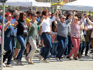 Inaguraci&oacute; oficial de la pla&ccedil;a de l'U d'octubre 2017 al barri del Mercadal