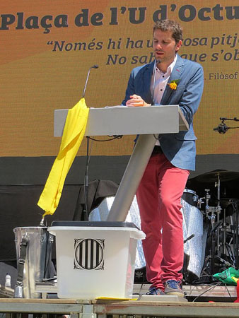 Sergi Font, president d'&Ograve;mnium, durant el seu parlament