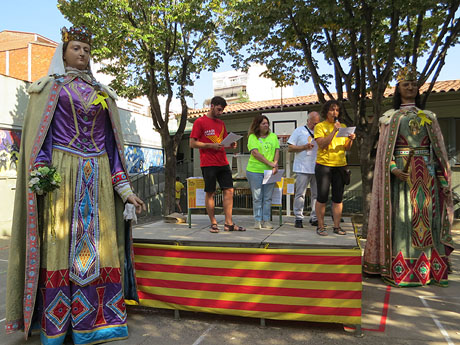 Commemoraci&oacute; de l'1-O al Col&middot;legi Verd
