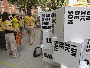 Commemoraci&oacute; de l'1-O al Col&middot;legi Verd