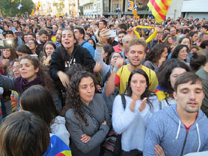 Concentraci&oacute; per l'1-O davant la subdelegaci&oacute; del Gobierno a Jaume I