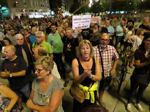 Concentraci&oacute; 'Un any del 20-S' i projecci&oacute; de '21 Fortaleses. L'U d'Octubre a Girona'