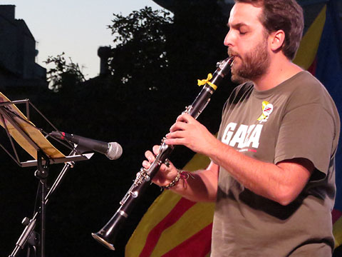 Marc Blasco Duatis toca 'El cant dels ocells'