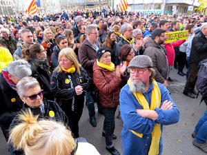 Concentraci&oacute; 21-D davant la subdelegaci&oacute; del govern espanyol a Girona