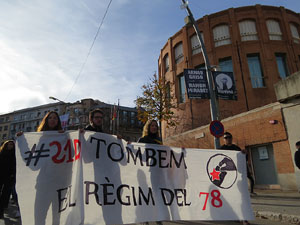 Concentraci&oacute; 21-D davant la subdelegaci&oacute; del govern espanyol a Girona