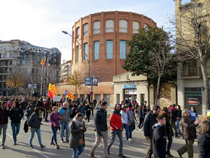 Concentraci&oacute; 21-D davant la subdelegaci&oacute; del govern espanyol a Girona
