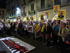 Concentraci&oacute; a la pla&ccedil;a del Vi per la llibertat dels presos pol&iacute;tics, amb Joanjo Bosk