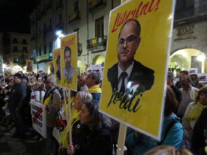 Concentraci&oacute; a la pla&ccedil;a del Vi per la llibertat dels presos pol&iacute;tics, amb Joanjo Bosk