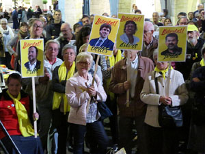 Concentraci&oacute; a la pla&ccedil;a del Vi per la llibertat dels presos pol&iacute;tics, amb Joanjo Bosk