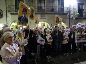 Concentraci&oacute; a la pla&ccedil;a del Vi per la llibertat dels presos pol&iacute;tics, amb Joanjo Bosk
