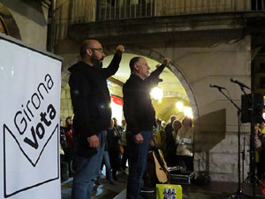 Concentraci&oacute; a la pla&ccedil;a del Vi per la llibertat dels presos pol&iacute;tics, amb Joanjo Bosk