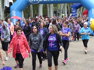 Cursa de la Dona 2018. Concentraci&oacute; i sortida del Parc de la Devesa, cursa pels carrers de Girona i arribada a la Copa