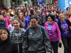 Cursa de la Dona 2018. Concentraci&oacute; i sortida del Parc de la Devesa, cursa pels carrers de Girona i arribada a la Copa