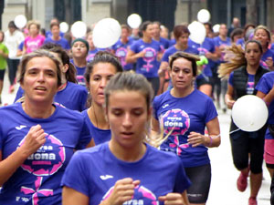 Cursa de la Dona 2018. Concentraci&oacute; i sortida del Parc de la Devesa, cursa pels carrers de Girona i arribada a la Copa