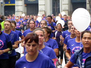 Cursa de la Dona 2018. Concentraci&oacute; i sortida del Parc de la Devesa, cursa pels carrers de Girona i arribada a la Copa