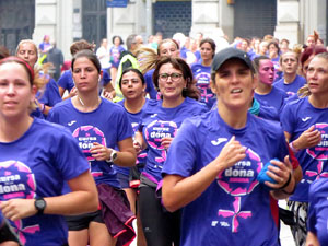 Cursa de la Dona 2018. Concentraci&oacute; i sortida del Parc de la Devesa, cursa pels carrers de Girona i arribada a la Copa