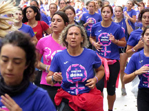 Cursa de la Dona 2018. Concentraci&oacute; i sortida del Parc de la Devesa, cursa pels carrers de Girona i arribada a la Copa