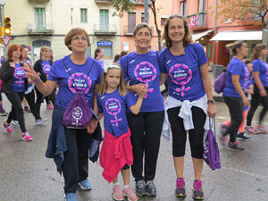 Cursa de la Dona 2018. Concentraci&oacute; i sortida del Parc de la Devesa, cursa pels carrers de Girona i arribada a la Copa