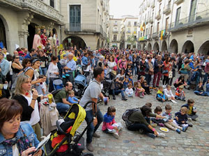 Festa Major dels 4 rius 2018. Vermut musical a la pla&ccedil;a del Vi amb Les Anxovetes