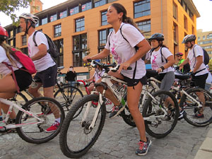 56a Festa del Pedal del GEiEG a la pla&ccedil;a de l'U d'octubre de 2017