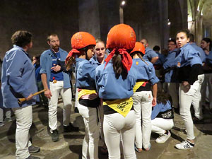 Fires 2018. Els Castells de Vig&iacute;lia al monestir de Sant Pere de Galligants, amb els Marrecs de Salt i la Colla Castellera Esperxats 