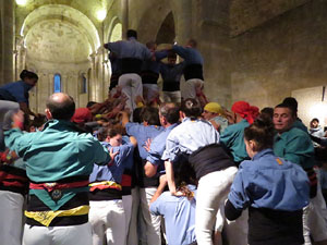 Fires 2018. Els Castells de Vig&iacute;lia al monestir de Sant Pere de Galligants, amb els Marrecs de Salt i la Colla Castellera Esperxats 