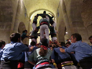 Fires 2018. Els Castells de Vig&iacute;lia al monestir de Sant Pere de Galligants, amb els Marrecs de Salt i la Colla Castellera Esperxats 