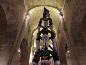 Fires 2018. Els Castells de Vig&iacute;lia al monestir de Sant Pere de Galligants, amb els Marrecs de Salt i la Colla Castellera Esperxats 