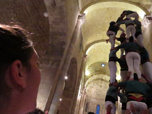 Fires 2018. Els Castells de Vig&iacute;lia al monestir de Sant Pere de Galligants, amb els Marrecs de Salt i la Colla Castellera Esperxats 