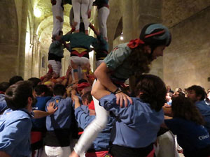 Fires 2018. Els Castells de Vig&iacute;lia al monestir de Sant Pere de Galligants, amb els Marrecs de Salt i la Colla Castellera Esperxats 