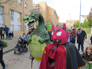 Fires 2018. 37a. Trobada de Gegants de Fires de Sant Narc&iacute;s. La cercavila