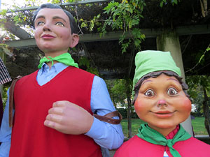 Fires 2018. 37a. Trobada de Gegants de Fires de Sant Narc&iacute;s. La plantada
