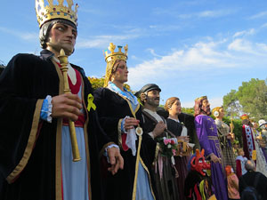Fires 2018. 37a. Trobada de Gegants de Fires de Sant Narc&iacute;s. La plantada