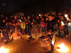 Fires 2018. Espectacle de foc i m&uacute;sica Llumin&agrave;ries de Fires, a c&agrave;rrec de Taller de Magn&egrave;sia i Els Berros de la Cort