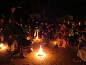 Fires 2018. Espectacle de foc i m&uacute;sica Llumin&agrave;ries de Fires, a c&agrave;rrec de Taller de Magn&egrave;sia i Els Berros de la Cort