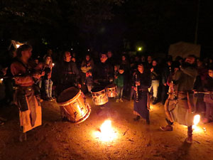 Fires 2018. Espectacle de foc i m&uacute;sica Llumin&agrave;ries de Fires, a c&agrave;rrec de Taller de Magn&egrave;sia i Els Berros de la Cort