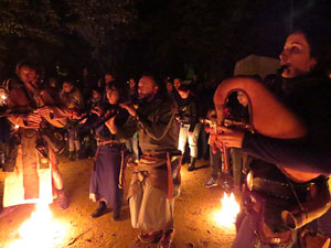 Fires 2018. Espectacle de foc i m&uacute;sica Llumin&agrave;ries de Fires, a c&agrave;rrec de Taller de Magn&egrave;sia i Els Berros de la Cort