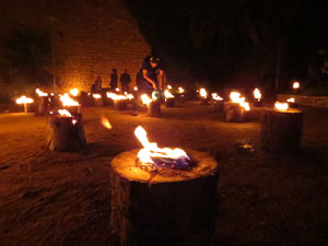Fires 2018. Espectacle de foc i m&uacute;sica Llumin&agrave;ries de Fires, a c&agrave;rrec de Taller de Magn&egrave;sia i Els Berros de la Cort