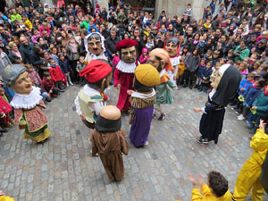 Fires 2018. Passejada amb els capgrossos de la ciutat i Fal&middot;lera Gironina