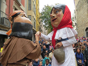 Fires 2018. Passejada amb els capgrossos de la ciutat i Fal&middot;lera Gironina