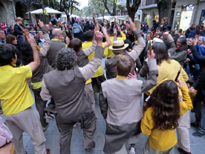 Fires 2018. Passejada amb els capgrossos de la ciutat i Fal&middot;lera Gironina