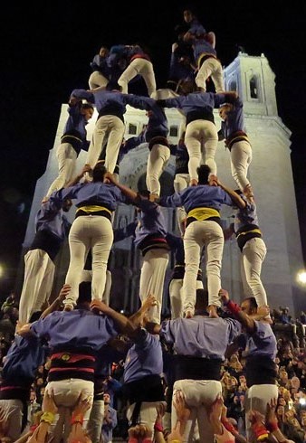 Actuaci&oacute; castellera a la pla&ccedil;a de la Catedral