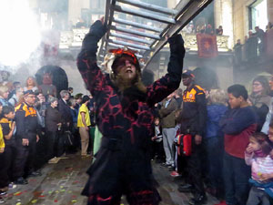 Fires 2018. Preg&oacute; a c&agrave;rrec de Diables de l'Onyar, que celebren el seu 30&egrave; aniversari