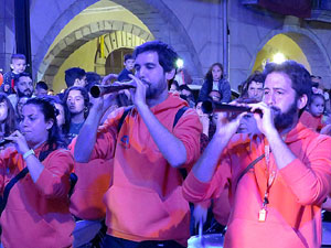 Fires 2018. Preg&oacute; de Fires. Entrada i ballades de capgrossos, gegants i far&agrave;ndula a la pla&ccedil;a del Vi